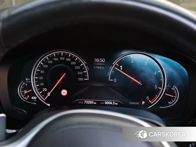 BMW 5 Series (G30) id 3315540 из Кореи 16