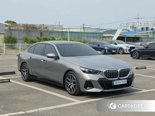 BMW 5 Series (G60) id 4262637 из Кореи 16