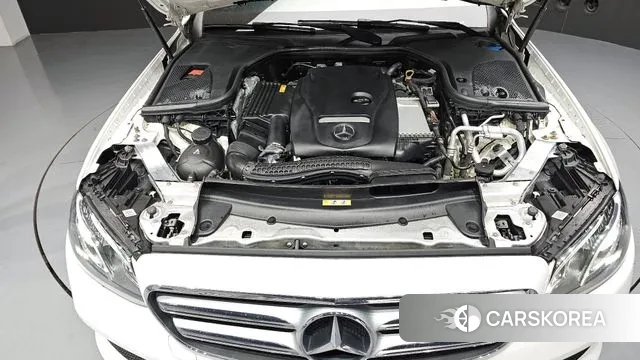 Mercedes-Benz E-Class W213 id 3573955 из Кореи 16