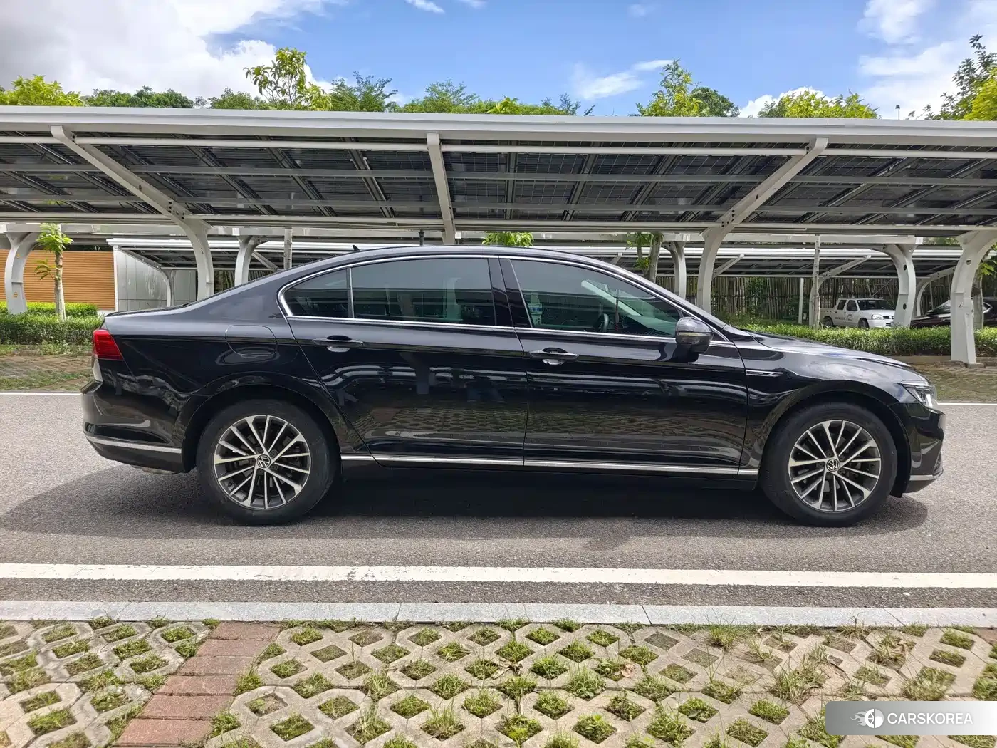 Volkswagen Magotan id 4548378 из Китая 18