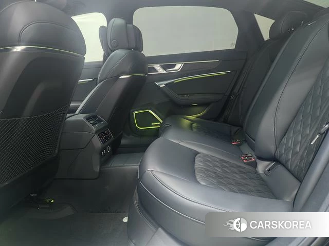 Audi A6L id 4261659 из Китая 18