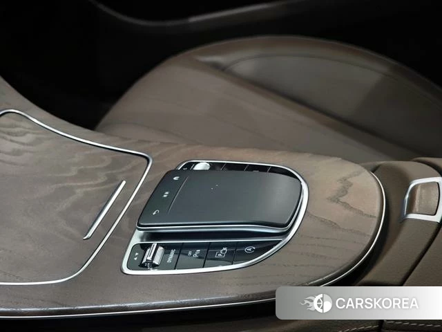 Mercedes-Benz E-class id 3896095 из Китая 9