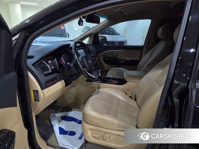 Kia The New Carnival id 3039135 из Кореи 16