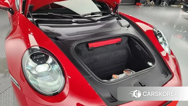 Porsche 911(992) id 2894027 из Кореи 16