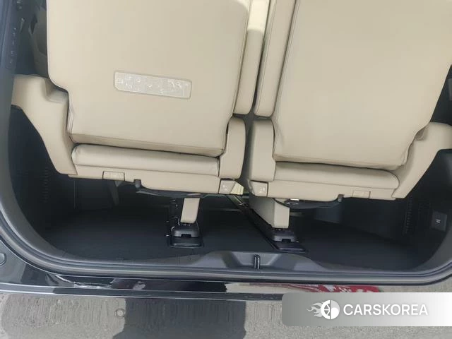 Toyota Elfa id 4272110 из Китая 13