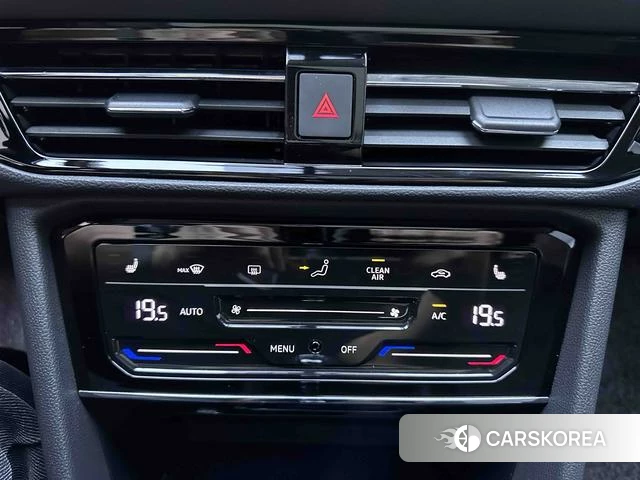 Volkswagen Tuyue id 4335090 из Китая 17