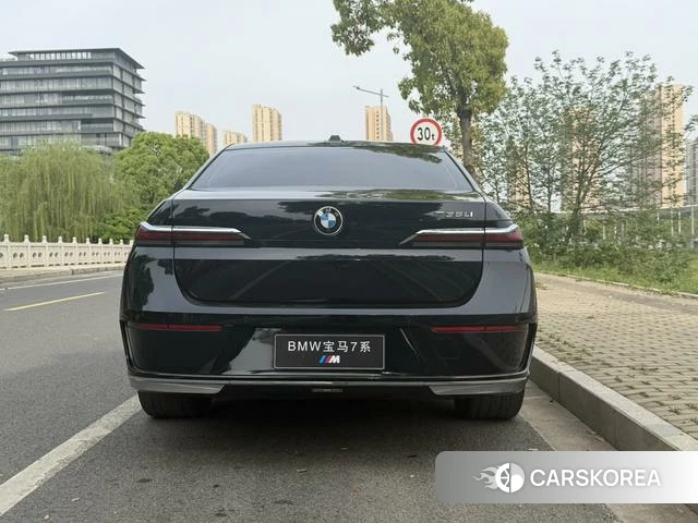 BMW 7 series id 4297794 из Китая 16