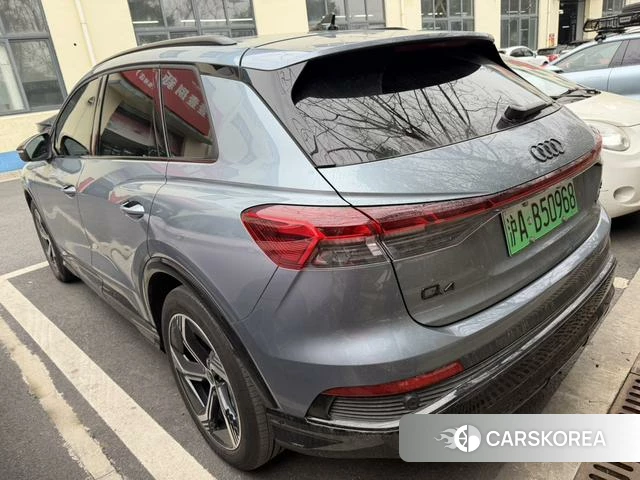 Audi Q4 e-tron 2022 Синий из Китая, фото 6