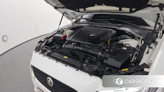 Jaguar XF (X260) id 3008968 из Кореи 16