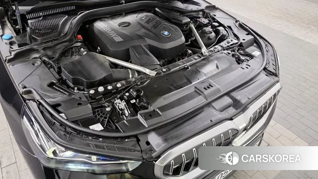 BMW 5 Series (G60) id 3555188 из Кореи 16