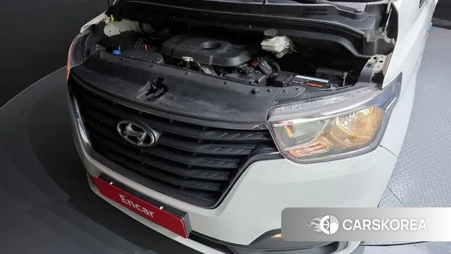 Hyundai The New Grand Starex id 3249166 из Кореи 16