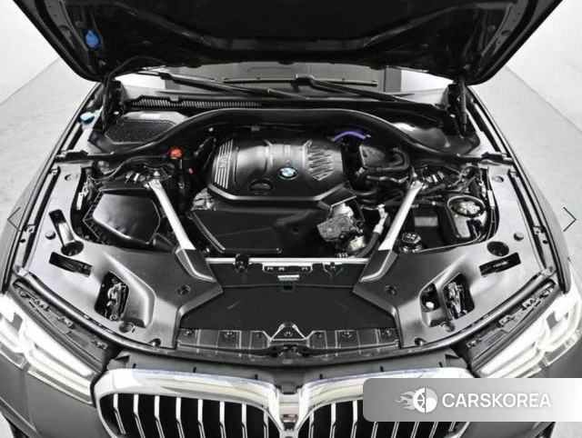 BMW 5 Series (G30) id 4243472 из Кореи 16