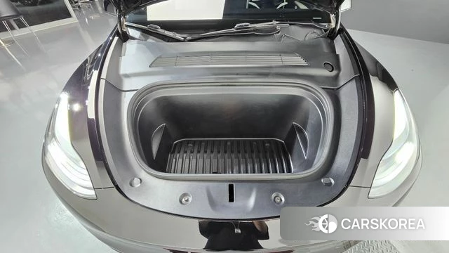 Tesla Model Y id 4871204 из Кореи 33