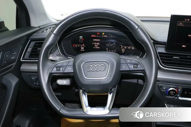 Audi Q5L id 4273671 из Китая 16