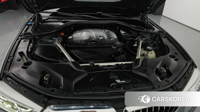 BMW 5 Series (G30) id 4794965 из Кореи 26