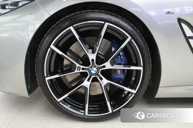 BMW 8 series id 4211415 из Китая 33