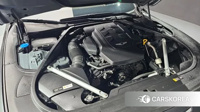 Genesis G90 id 3607908 из Кореи 16