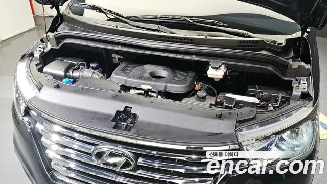 Hyundai The New Grand Starex id 2880963 из Кореи 16