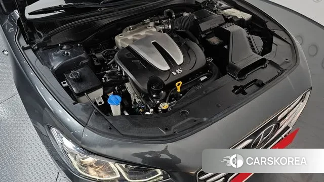 Hyundai Grandeur IG id 3313257 из Кореи 16