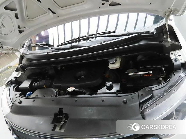Hyundai The New Grand Starex id 4295151 из Кореи 16