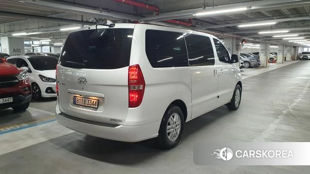 Hyundai The New Grand Starex id 3866389 из Кореи 16