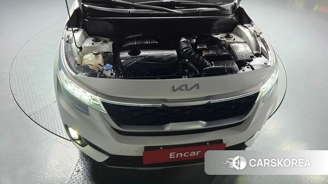 Kia Seltos id 4872178 из Кореи 16