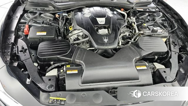 Maserati Ghibli id 3839159 из Кореи 16