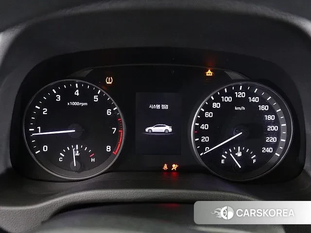 Hyundai Avante AD id 3313639 из Кореи 16