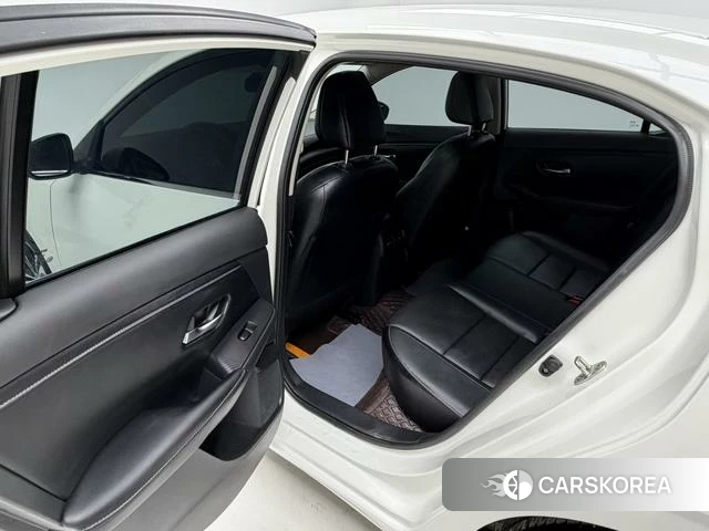 Nissan Xuan Yi id 4291475 из Китая 13