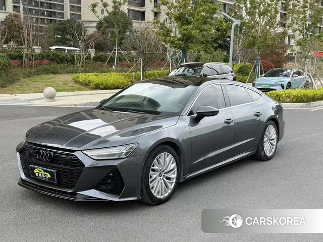 Audi A7 2021 Темно-серый из Китая, фото 6