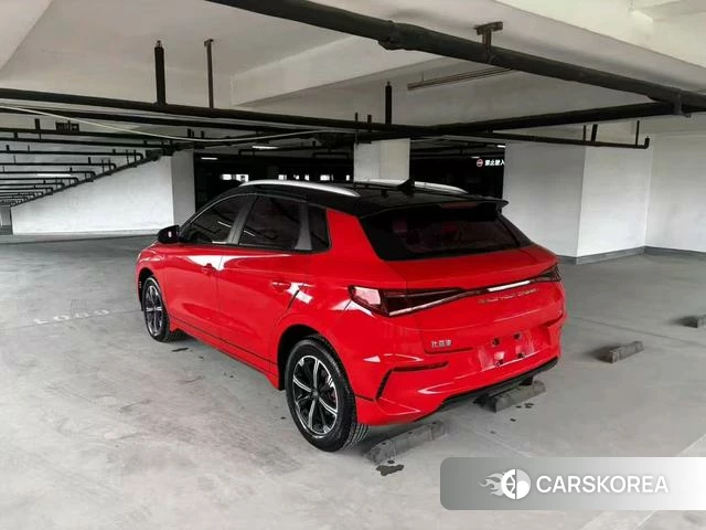 BYD e2 2020 Красный из Китая, фото 6