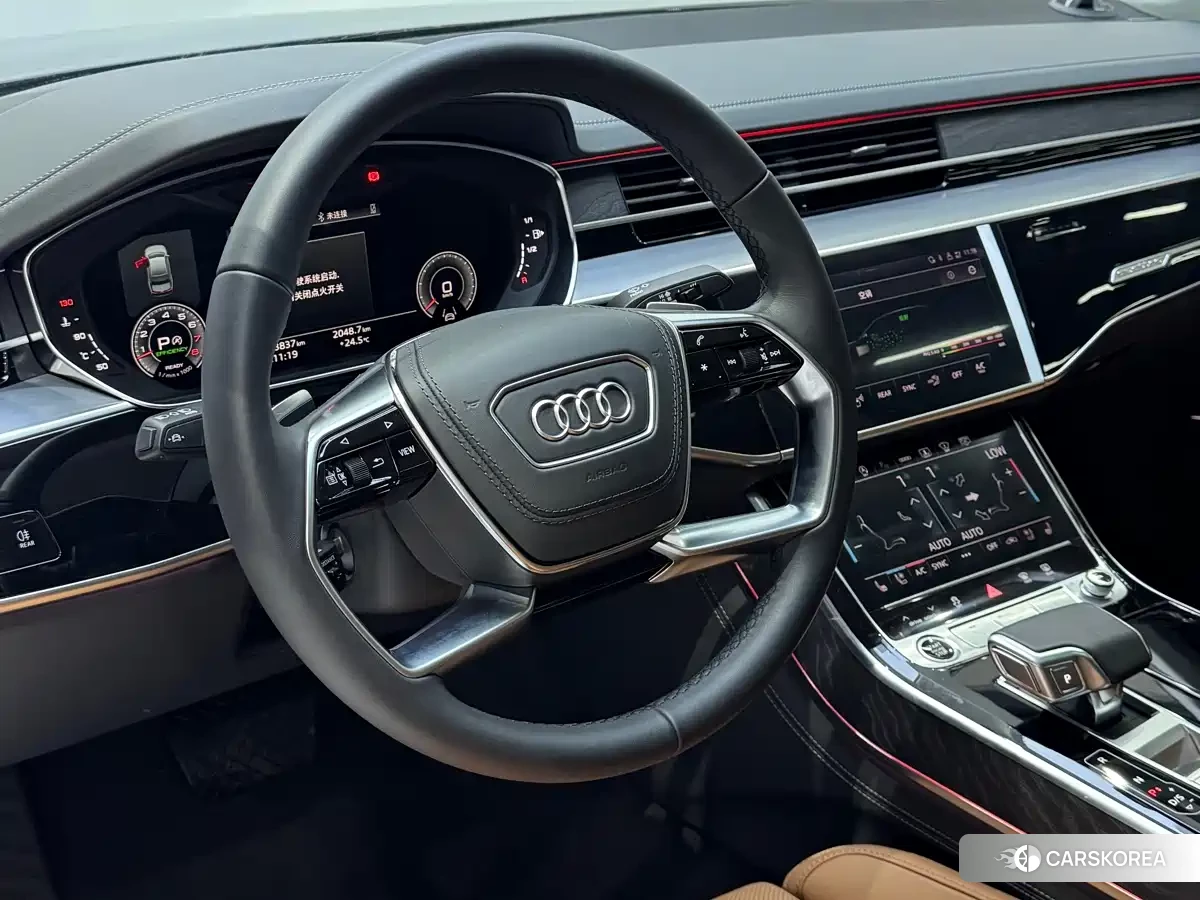 Audi A8 id 4577796 из Китая 16