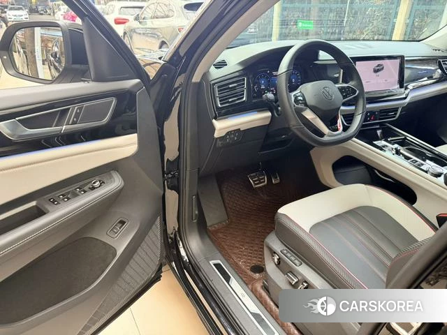 Volkswagen Tourang id 4258566 из Китая 15