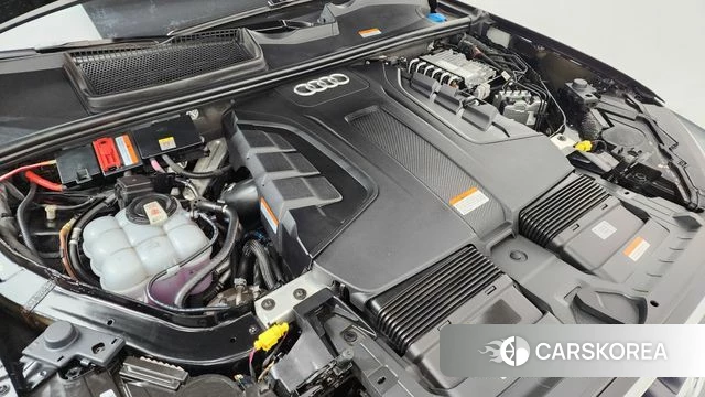 Audi Q7 (4M) id 3897133 из Кореи 16