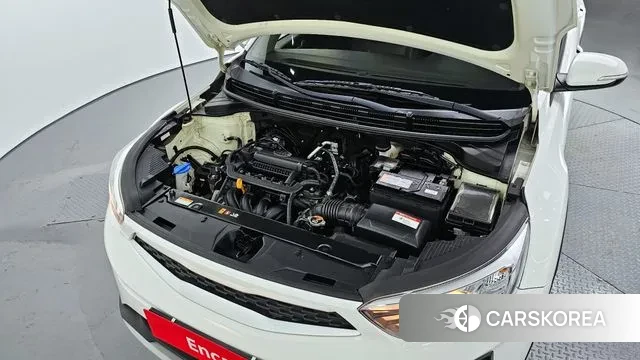 Kia Stonic id 2932048 из Кореи 16