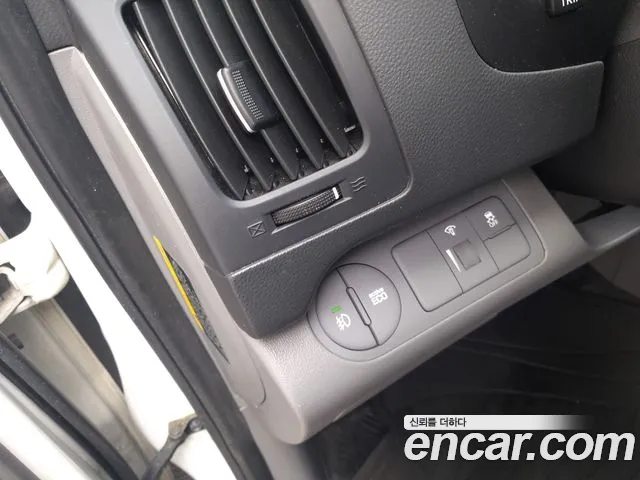 Hyundai The New Grand Starex id 2714881 из Кореи 16