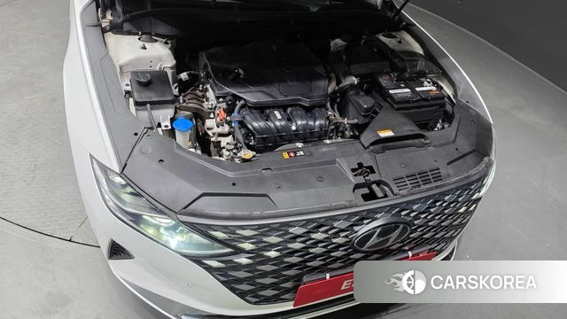 Hyundai The New Grandeur IG id 4410663 из Кореи 26