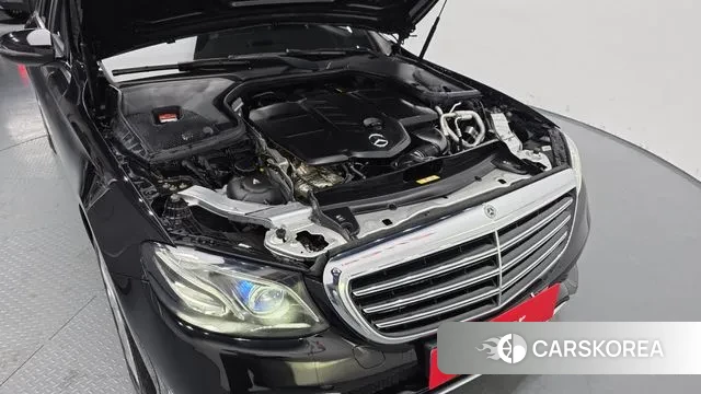 Mercedes-Benz E-Class W213 id 3489392 из Кореи 16