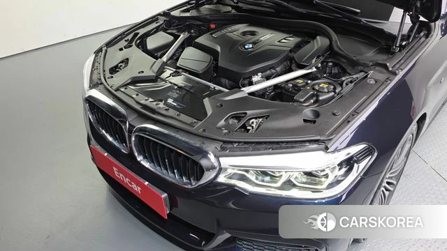 BMW 5 Series (G30) id 4865284 из Кореи 16