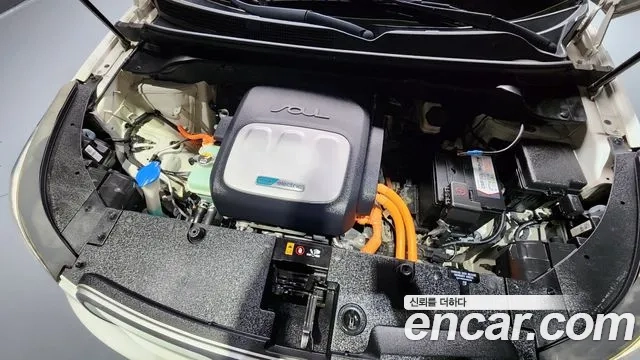 Kia Soul EV id 2881916 из Кореи 16