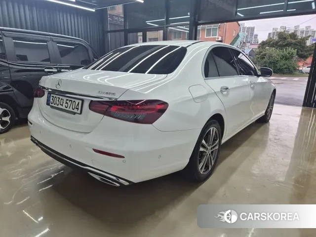 Mercedes-Benz E-Class W213 id 3288648 из Кореи 14