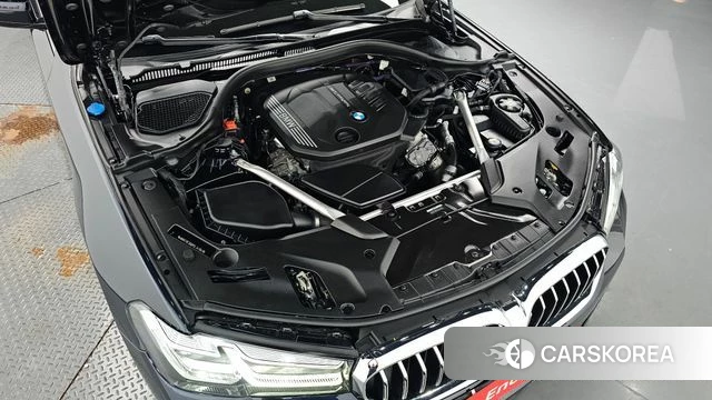 BMW 5 Series (G30) id 4774488 из Кореи 31