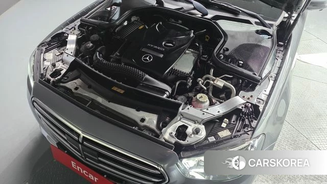 Mercedes-Benz E-Class W213 id 4195918 из Кореи 31