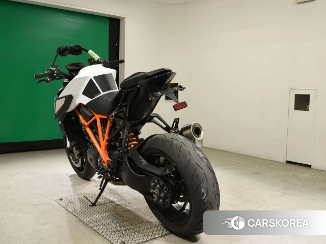 KTM 1290 SUPER DUKE R id 4313098 из Японии 6