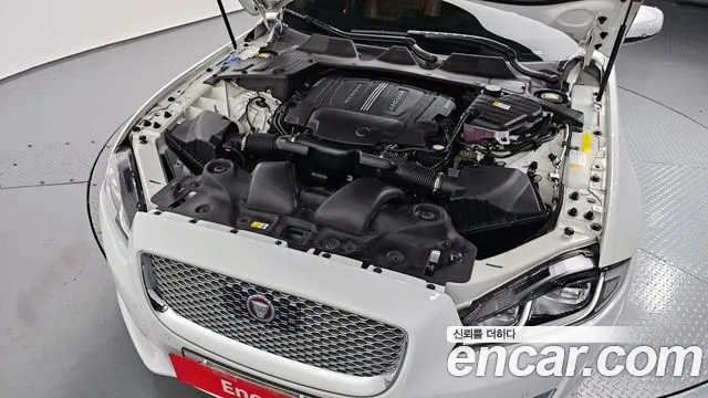 Jaguar All New XJ id 2633992 из Кореи 16