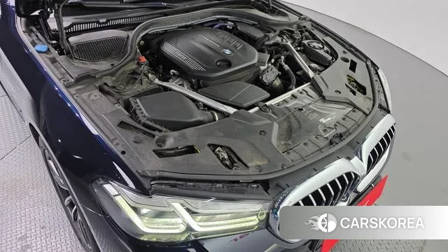 BMW 5 Series (G30) id 3530299 из Кореи 16