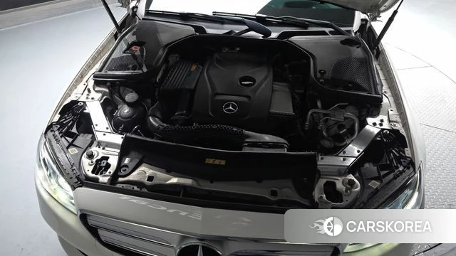 Mercedes-Benz E-Class W213 id 4310607 из Кореи 28