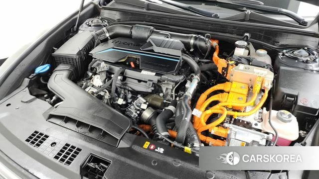 Hyundai Grandeur Hybrid (GN7) id 4427793 из Кореи 31