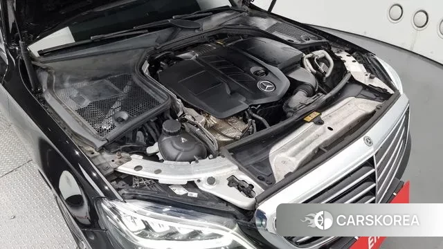 Mercedes-Benz C-Class W205 id 3029096 из Кореи 16