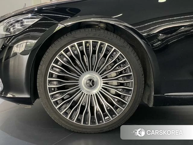 Mercedes-Benz Maybach S-class id 4299572 из Китая 16